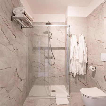 Aparthotel Palazzo Le Giare - Luxury Bari