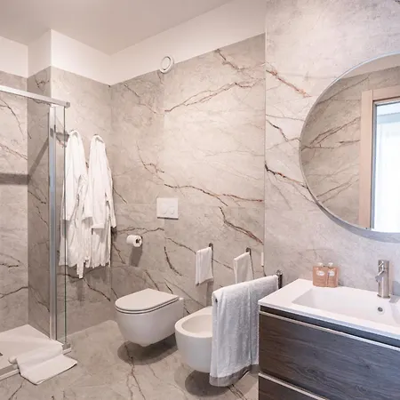 Aparthotel Palazzo Le Giare - Luxury 3*
